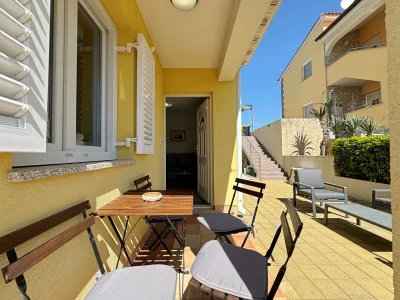 Apartment One bedroom apartment with terrace Čižići, Krk A-22046-a in Dobrinj - Apartment