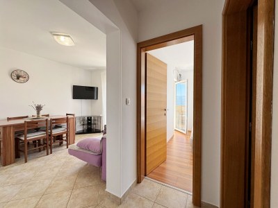 Apartment Two bedroom apartment with balcony and sea view Čižići, Krk A-22046-b - Outdoor photo 25