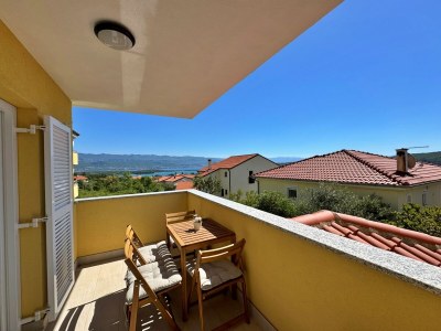 Apartment Two bedroom apartment with balcony and sea view Čižići, Krk A-22046-b - Outdoor photo 27