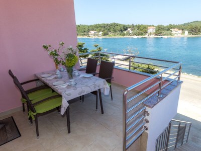 Apartment One bedroom apartment near beach Veli Rat, Dugi otok A-11525-b in Veli Rat - Apartment