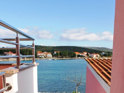 Apartment One bedroom apartment near beach Veli Rat, Dugi otok A-11525-b - Outdoor photo 10
