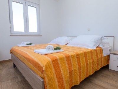 Apartment One bedroom apartment near beach Veli Rat, Dugi otok A-11525-b - Outdoor photo 21