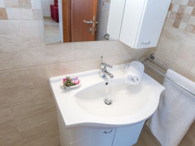 Apartment One bedroom apartment near beach Veli Rat, Dugi otok A-11525-b - Outdoor photo 25