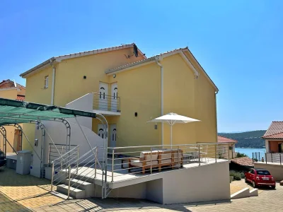 Apartment One bedroom apartment with balcony and sea view Čižići, Krk A-22046-c - Outdoor photo 5