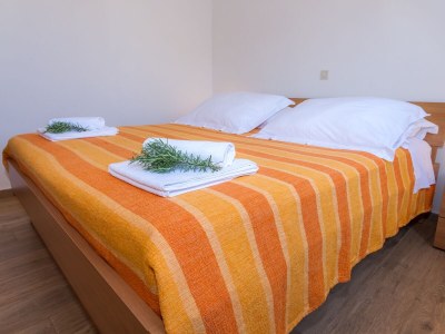 Apartment One bedroom apartment near beach Veli Rat, Dugi otok A-11525-c in Veli Rat - Apartment