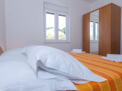 Apartment One bedroom apartment near beach Veli Rat, Dugi otok A-11525-c - Outdoor photo 24