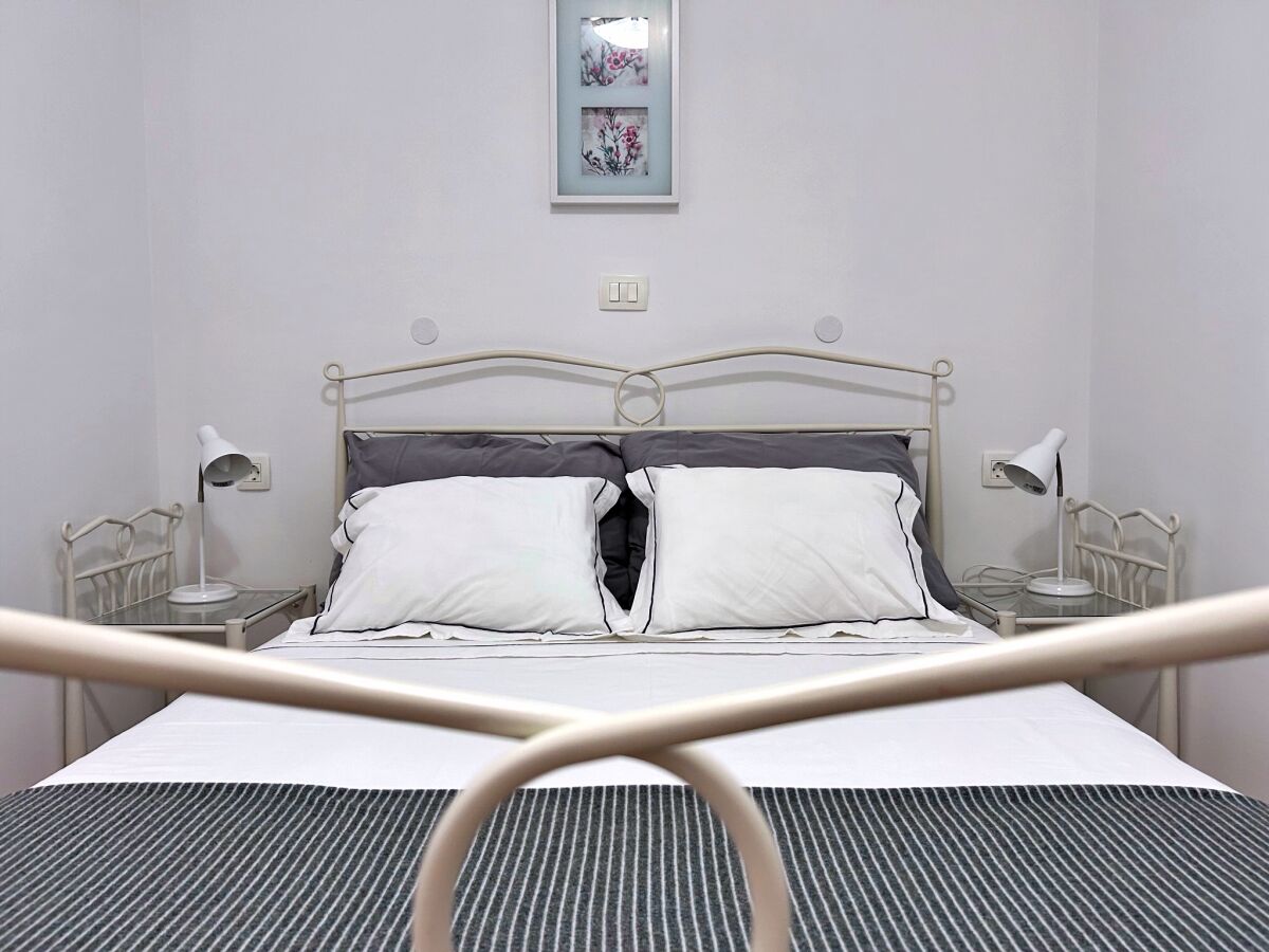 Apartment One bedroom apartment with balcony and sea view Čižići, Krk A-22046-d