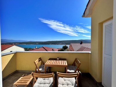 Apartment Two bedroom apartment with balcony and sea view Čižići, Krk A-22046-e - Outdoor photo 31