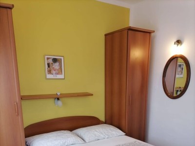 Apartment One bedroom apartment with balcony and sea view Supetarska Draga - Donja, Rab A-11769-c - Outdoor photo 15