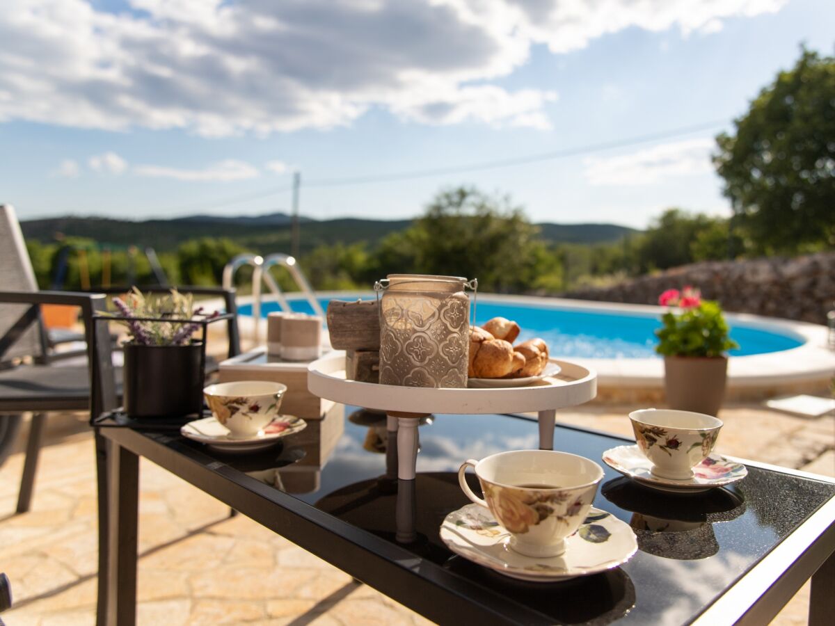 Holiday house Two bedroom house with terrace Veliki Bročanac, Zagora K-22666