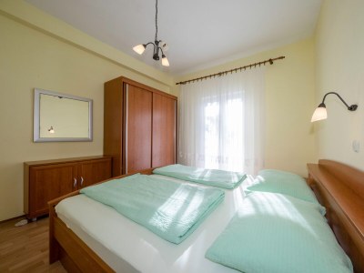 Apartment Two bedroom apartment with terrace and sea view Supetarska Draga - Donja, Rab A-11769-e - Outdoor photo 13