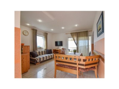 Apartment Two bedroom apartment with terrace and sea view Banjol, Rab A-14134-a - Outdoor photo 10