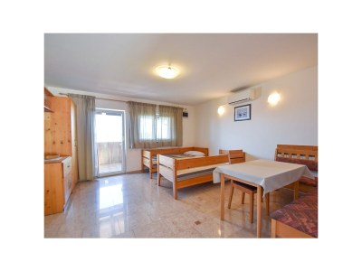 Apartment One bedroom apartment with terrace and sea view Banjol, Rab A-14134-b - Outdoor photo 9