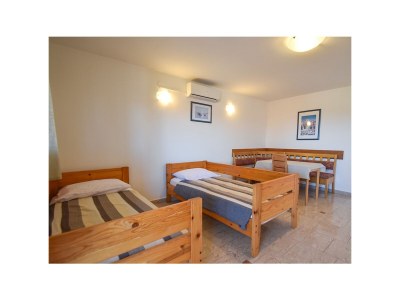 Apartment One bedroom apartment with terrace and sea view Banjol, Rab A-14134-b - Outdoor photo 10