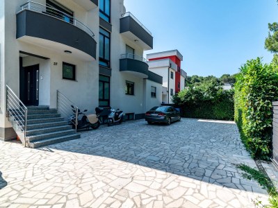 Apartment One bedroom apartment with terrace Pula A-23595-b - Outdoor photo 9