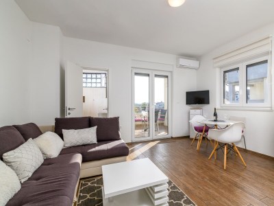 Apartment One bedroom apartment with terrace Pula A-23595-b - Outdoor photo 11