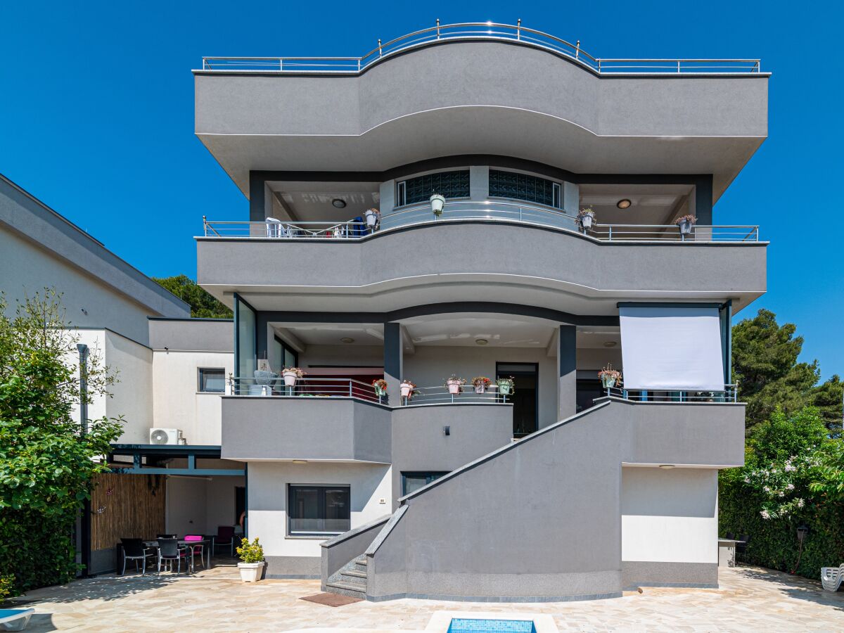 Apartment One bedroom apartment with terrace Pula A-23595-c - Outdoor photo 2