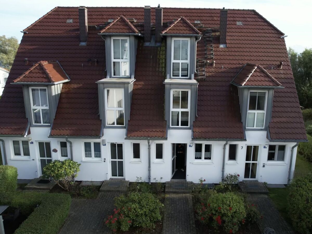 row house No title - Outdoor photo 5