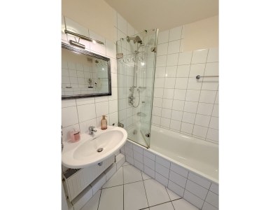 row house No title - Features photo 19