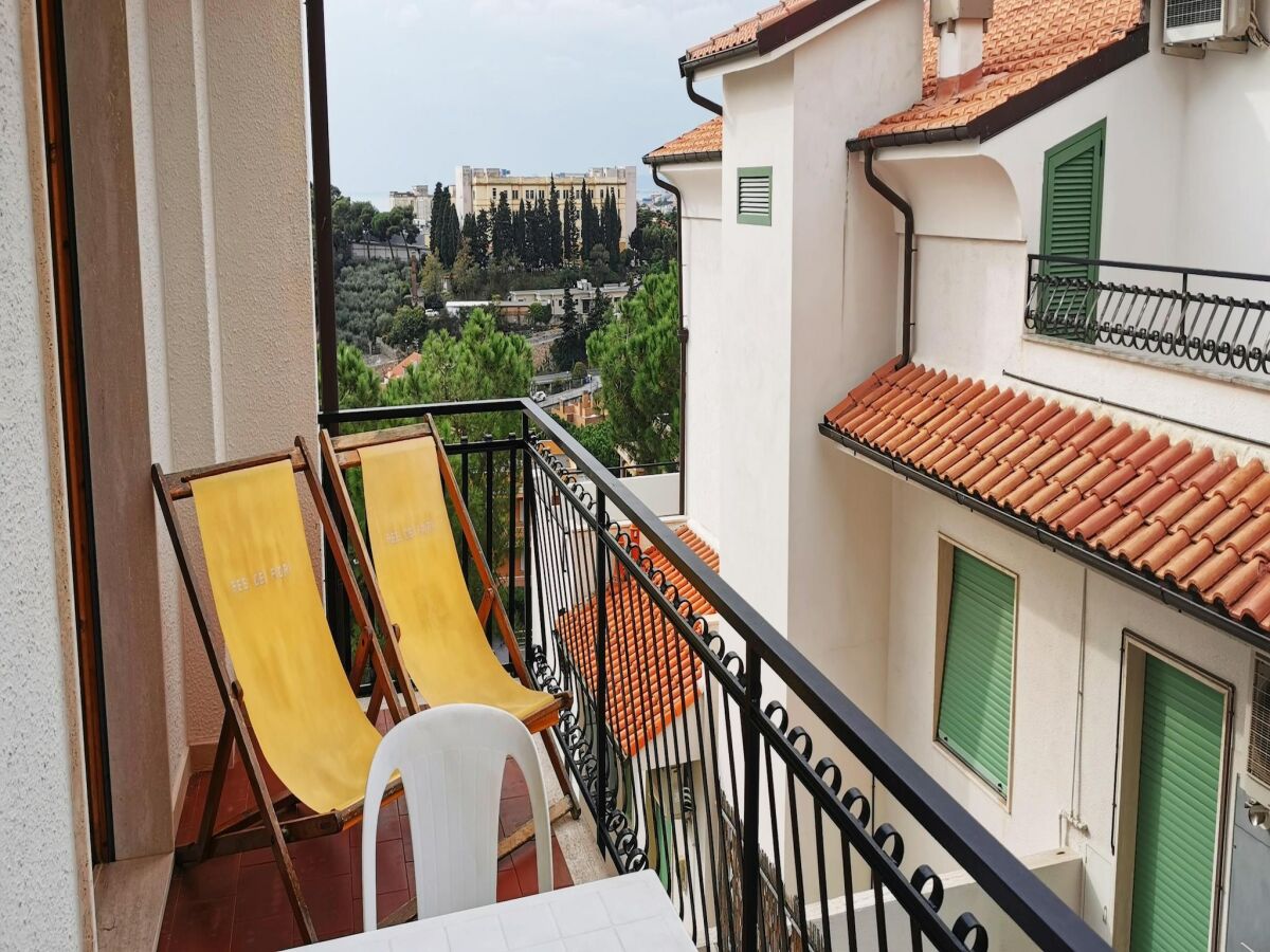 Holiday park Wohnung in Pietra Ligure - Outdoor photo 2