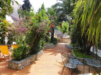 Holiday park Apartment in Pietra Ligure - Outdoor photo 6