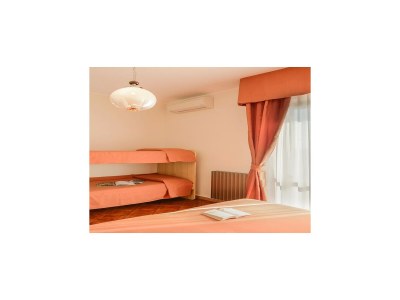 Holiday park Apartment in Pietra Ligure - Features photo 14