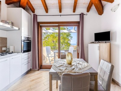 Apartment Air-conditioned penthouse with terrace and parking - Features photo 23