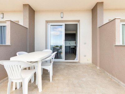 Apartment Air-conditioned, in residence, with pool and patio - Outdoor photo 7