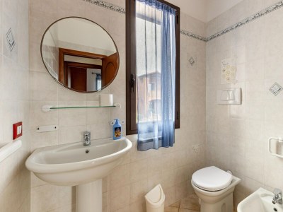 Apartment A 150 meter long mare, 2 fish - Features photo 31