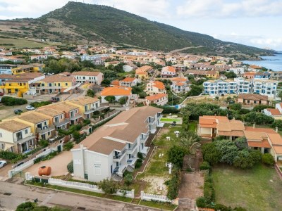 Apartment A 150 meter long mare, 2 fish - Environment photo 33