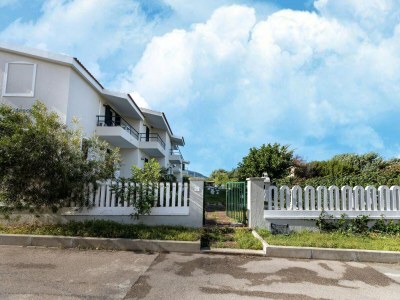 Apartment A 150 meter long mare, 2 fish - Features photo 13