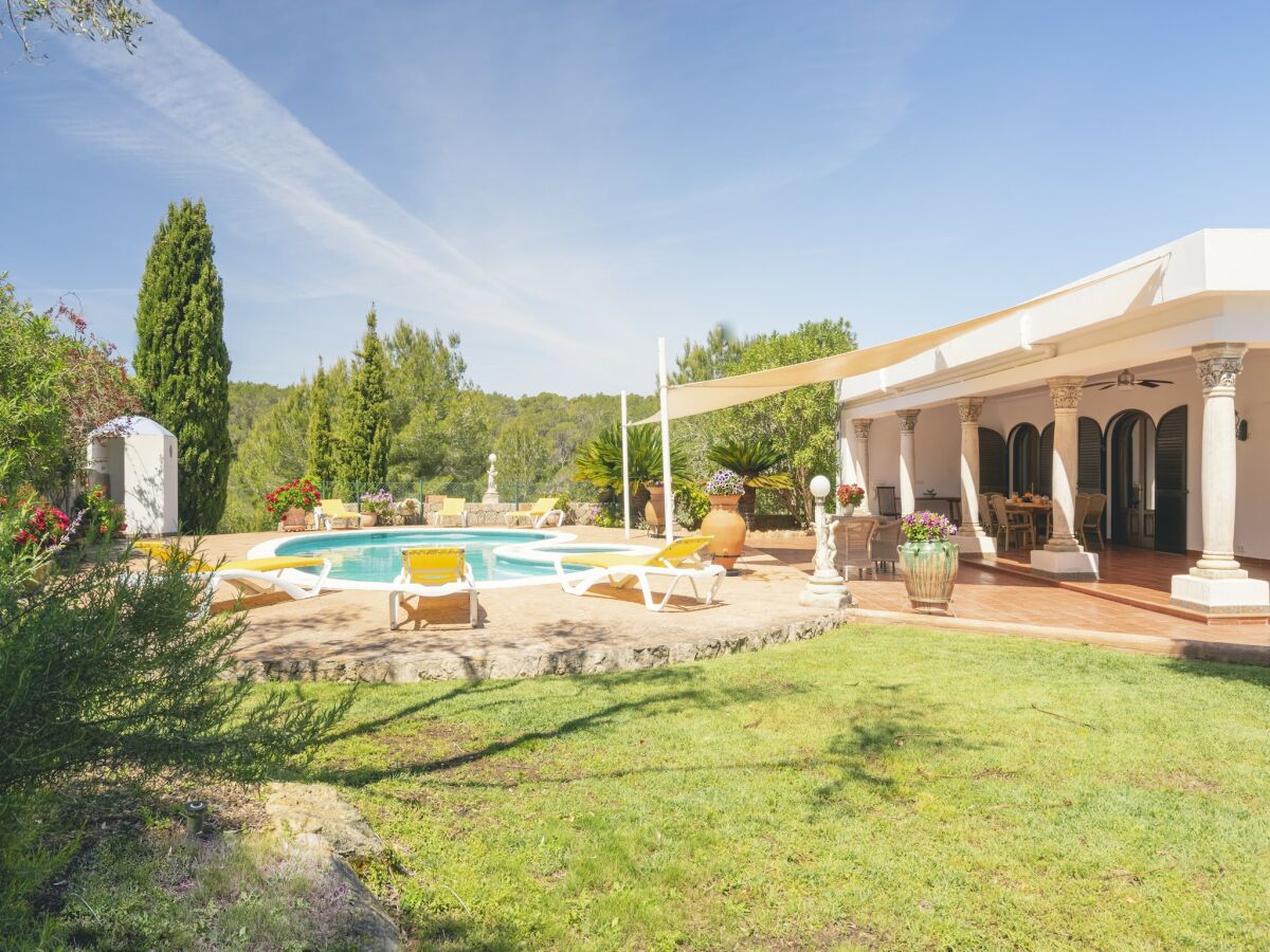 Cottage Belvilla by OYO Can Vich II - Outdoor photo 3