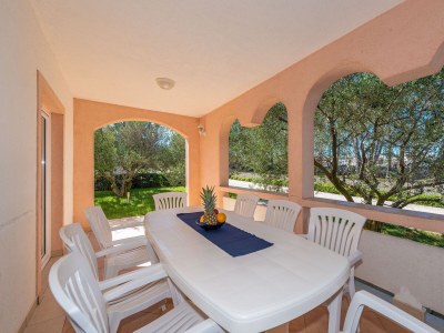 Apartment Four-bedroom apartment near beach Vir - Lozice, Vir A-18576-b in Vir - Apartment