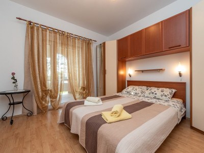 Apartment Four-bedroom apartment near beach Vir - Lozice, Vir A-18576-b - Outdoor photo 18