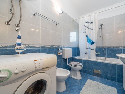 Apartment Four-bedroom apartment near beach Vir - Lozice, Vir A-18576-b - Outdoor photo 21