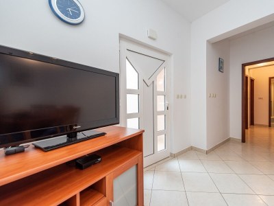 Apartment Four-bedroom apartment near beach Vir - Lozice, Vir A-18576-b - Outdoor photo 24