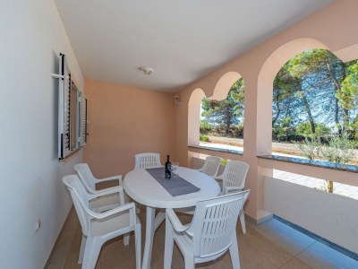 Apartment Three bedroom apartment near beach Vir - Lozice, Vir A-18576-c in Vir - Apartment