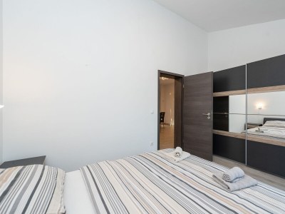 Apartment Three bedroom apartment near beach Vir - Lozice, Vir A-18576-c - Outdoor photo 12