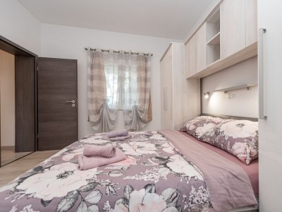 Apartment Three bedroom apartment near beach Vir - Lozice, Vir A-18576-c - Outdoor photo 13