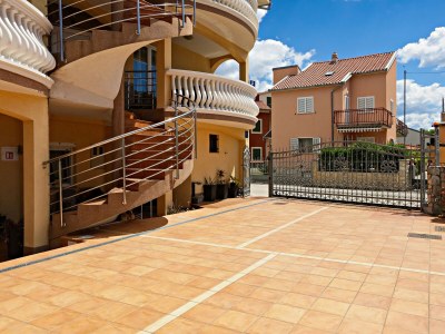 Apartment One bedroom apartment with terrace Vodice A-13973-a - Outdoor photo 13