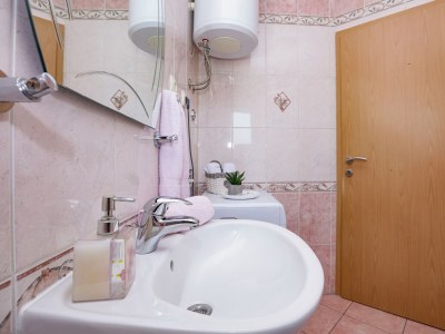 Apartment One bedroom apartment with terrace Vodice A-13973-a - Outdoor photo 28