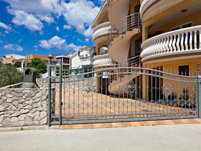 Apartment One bedroom apartment with terrace Vodice A-13973-b - Outdoor photo 14