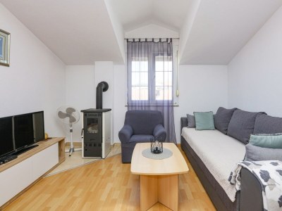 Apartment One bedroom apartment with terrace Vodice A-13973-b - Outdoor photo 16