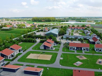 Bungalow For 4 people in the holiday resort Broedershoek - Outdoor photo 5