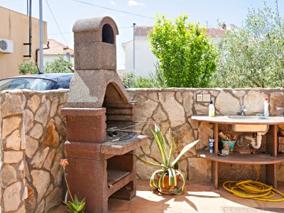 Apartment One bedroom apartment with terrace Vodice A-13973-c - Outdoor photo 9