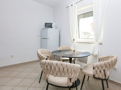 Apartment One bedroom apartment with terrace Vodice A-13973-c - Outdoor photo 18