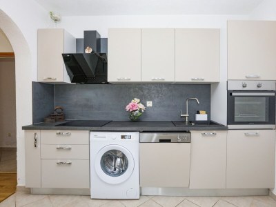 Apartment One bedroom apartment with terrace Vodice A-13973-c - Outdoor photo 20