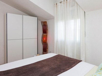 Apartment Two bedroom apartment with terrace Vodice A-13973-d - Outdoor photo 25