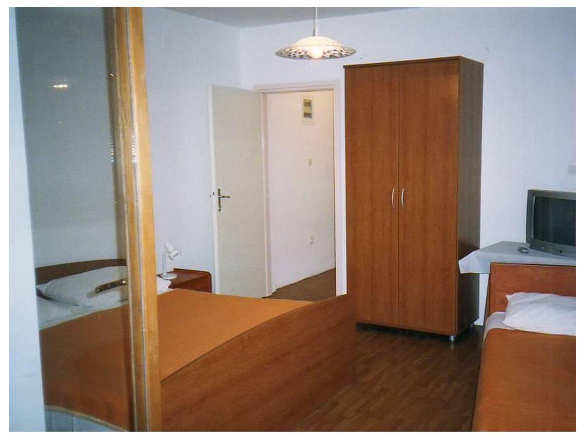 Apartment Two bedroom apartment near beach Srima - Vodice, Vodice A-18470-e - Outdoor photo 5