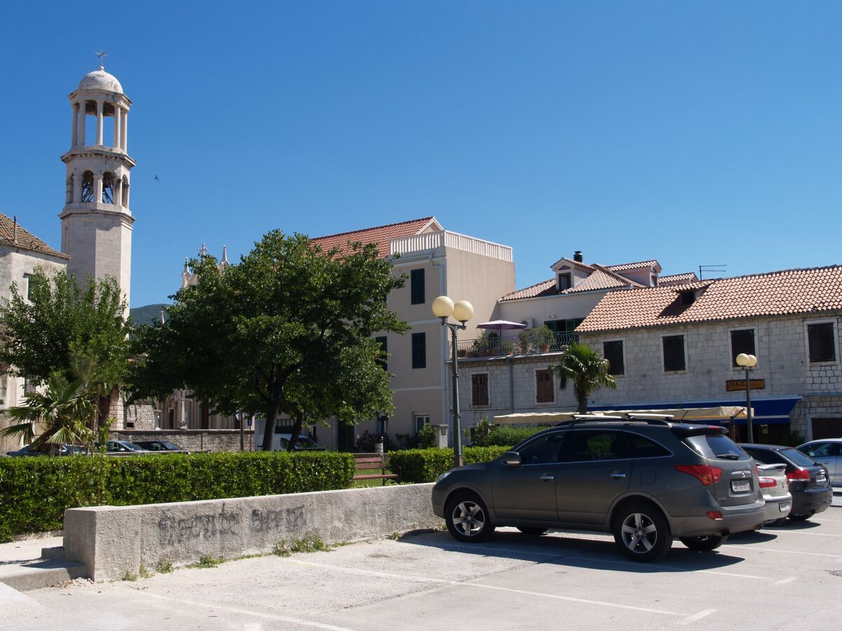 Apartment Two bedroom apartment with terrace and sea view Kaštel Novi, Kaštela A-20607-a - Outdoor photo 4